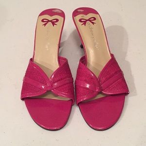 🔥4 for $20Andrew Geller slides shoes